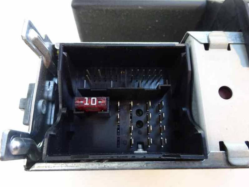 SISTEMA AUDIO RADIO CD SEAT TOLEDO 2013 1.6 TDI (105 CV)