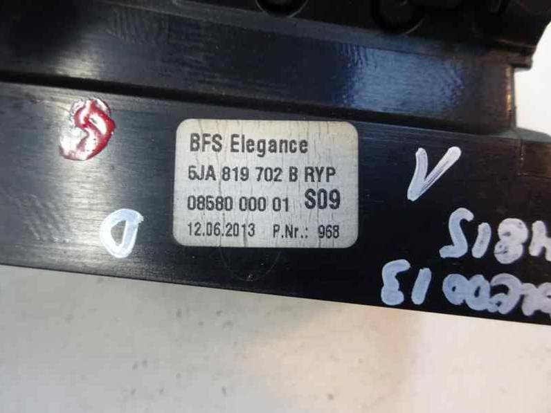 REJILLA AIREADORA SEAT TOLEDO 2013 1.6 TDI (105 CV)