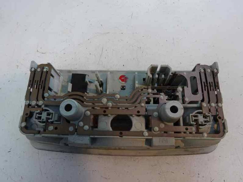 LUZ INTERIOR SEAT TOLEDO 2013 1.6 TDI (105 CV)