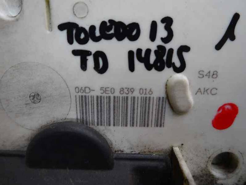 CERRADURA PUERTA TRASERA DERECHA SEAT TOLEDO 2013 1.6 TDI (105 CV)
