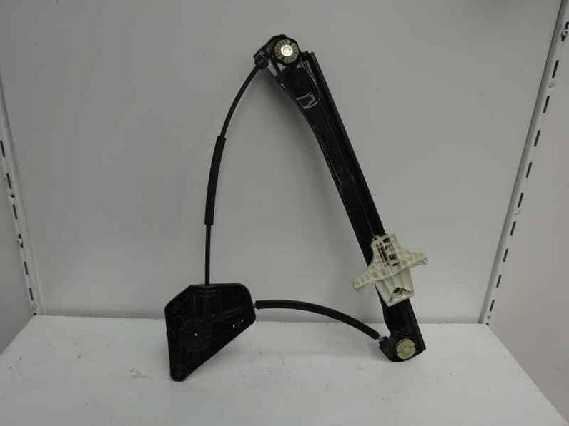 ELEVALUNAS TRASERO IZQUIERDO SEAT TOLEDO 2013 1.6 TDI (105 CV)