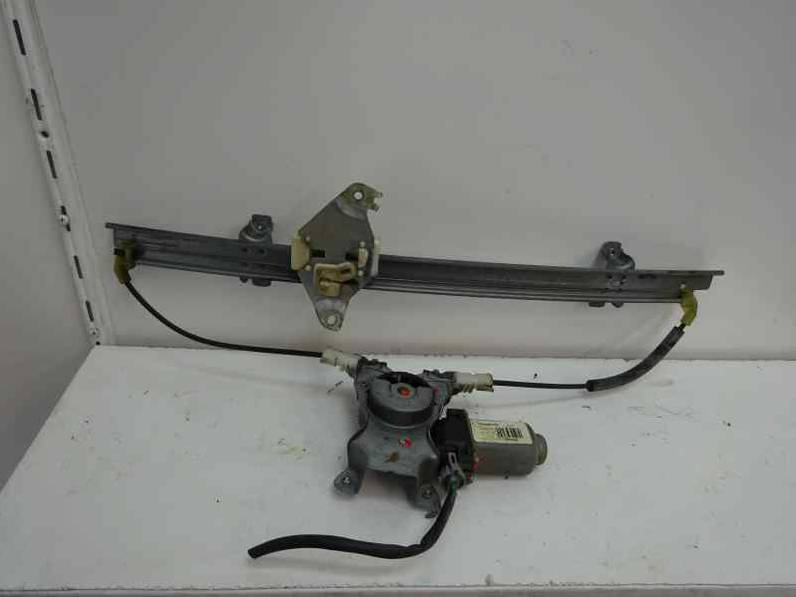 ELEVALUNAS DELANTERO DERECHO NISSAN ALMERA TINO 2005 2.2 DCI D (112 CV)