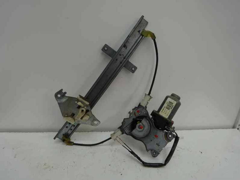 ELEVALUNAS TRASERO DERECHO NISSAN ALMERA TINO 2005 2.2 DCI D (112 CV)