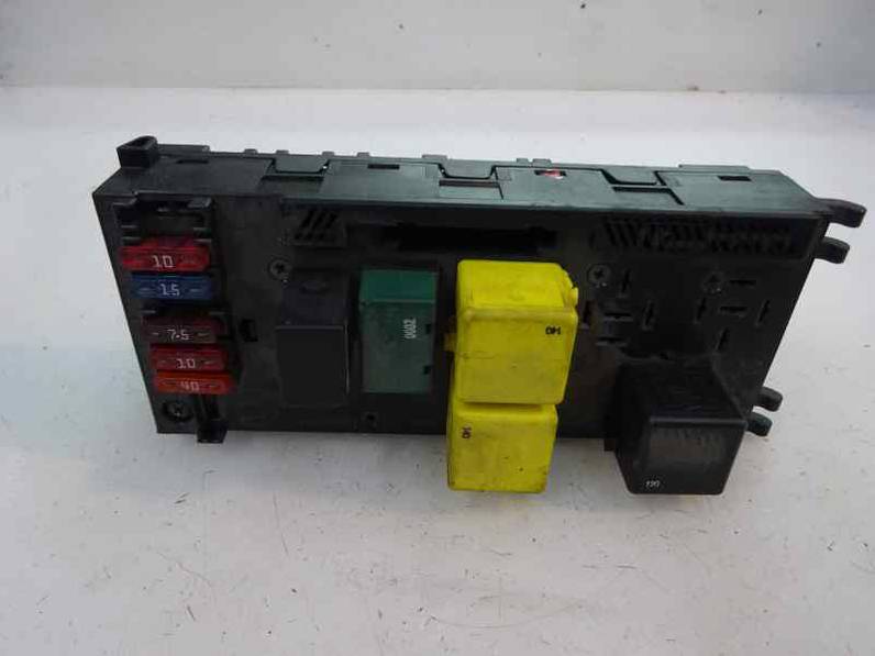 CAJA RELES FUSIBLES MERCEDES CLASE E BERLINA DIESEL 2000 2.7 CDI 20V (170 CV)
