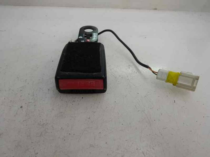 CINTURON SEGURIDAD DELANTERO DERECHO PEUGEOT 207 2007 1.4 16V (88 CV)