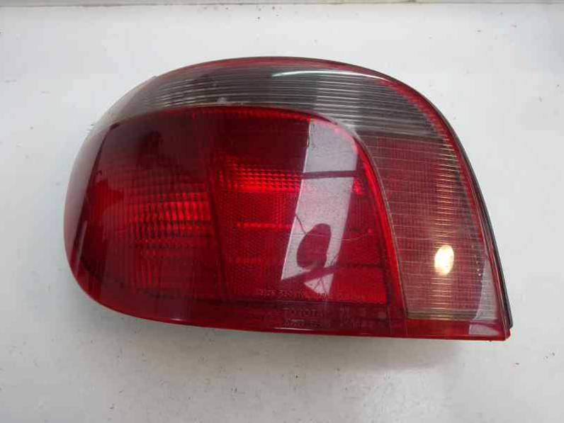 PILOTO TRASERO IZQUIERDO TOYOTA YARIS 2002 1.0 (68 CV)