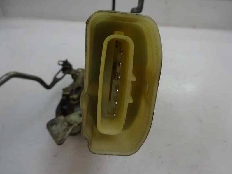 CERRADURA PUERTA DELANTERA DERECHA TOYOTA YARIS 2002 1.0 (68 CV)