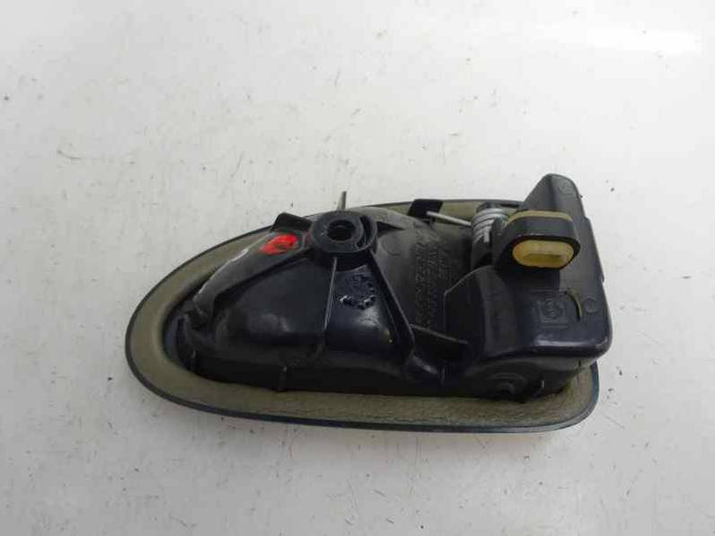 MANETA INTERIOR TRASERA IZQUIERDA RENAULT CLIO II FASE II 2001 1.9 DTI D (80 CV)