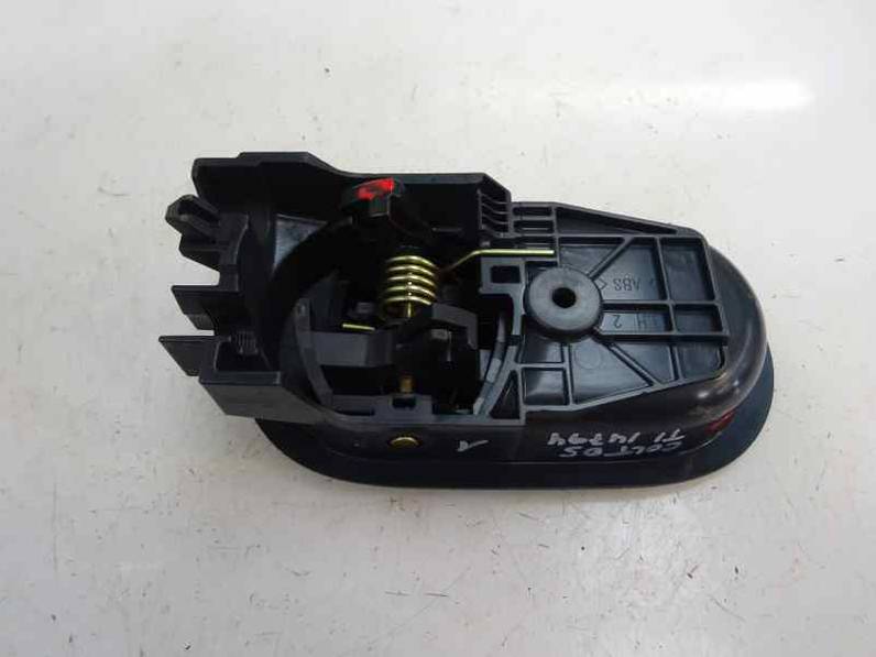 MANETA INTERIOR TRASERA IZQUIERDA MITSUBISHI COLT BERLINA 3 2005 1.5 DI-D (95 CV)