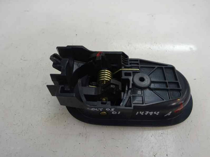 MANETA INTERIOR DELANTERA IZQUIERDA MITSUBISHI COLT BERLINA 3 2005 1.5 DI-D (95 CV)