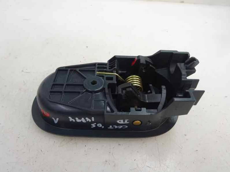 MANETA INTERIOR TRASERA DERECHA MITSUBISHI COLT BERLINA 3 2005 1.5 DI-D (95 CV)