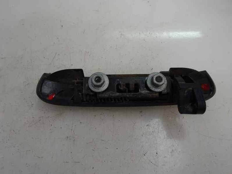 MANETA EXTERIOR DELANTERA IZQUIERDA MITSUBISHI COLT BERLINA 3 2005 1.5 DI-D (95 CV)