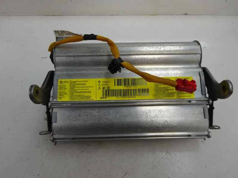 AIRBAG DELANTERO DERECHO MITSUBISHI COLT BERLINA 3 2005 1.5 DI-D (95 CV)