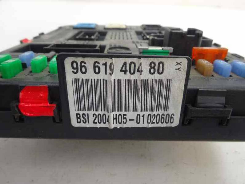 CAJA RELES FUSIBLES CITROEN C5 BERLINA 2006 2.0 HDI (136 CV)
