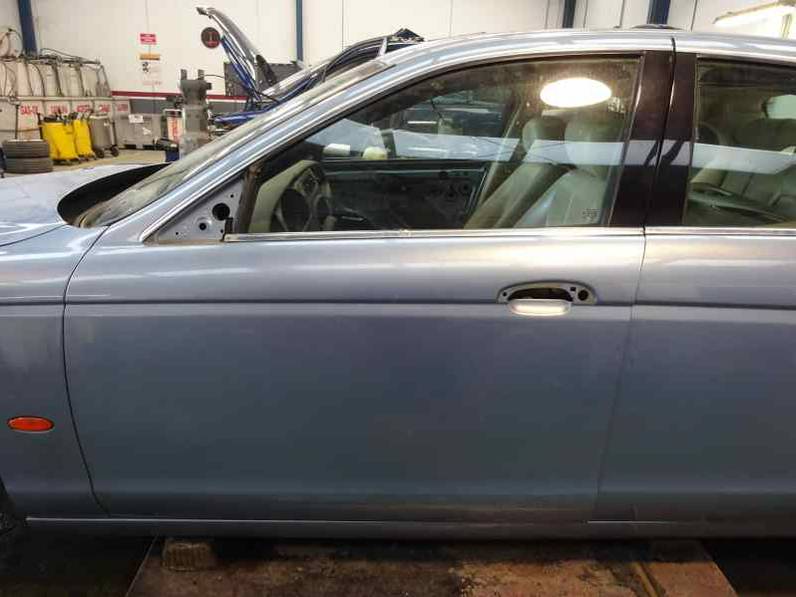 PUERTA DELANTERA IZQUIERDA JAGUAR S TYPE 2006 2.7 V6 D (207 CV)