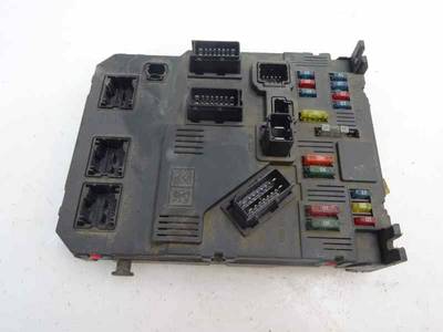 CAJA RELES FUSIBLES CITROEN C3 2003 1.4 HDI (68 CV)