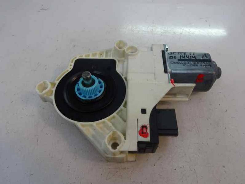 MOTOR ELEVALUNAS DELANTERO IZQUIERDO SKODA YETI 2011 1.2 TSI (105 CV)