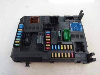 CAJA RELES FUSIBLES PEUGEOT 208 2017 1.2 12V VTI (82 CV)