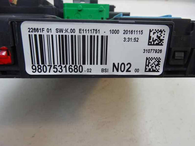 CAJA RELES FUSIBLES PEUGEOT 208 2017 1.2 12V VTI (82 CV)