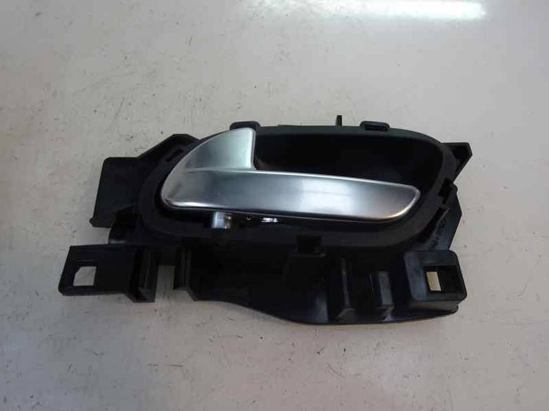 MANETA INTERIOR TRASERA IZQUIERDA PEUGEOT 208 2017 1.2 12V VTI (82 CV)