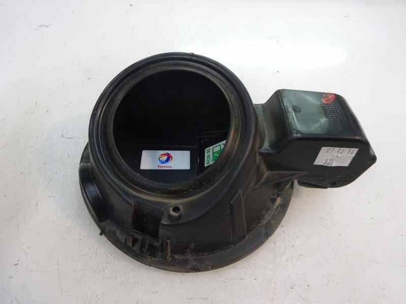 TAPA EXTERIOR COMBUSTIBLE PEUGEOT 208 2017 1.2 12V VTI (82 CV)