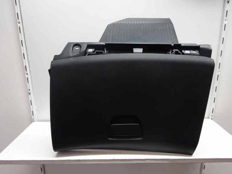 GUANTERA PEUGEOT 208 2017 1.2 12V VTI (82 CV)