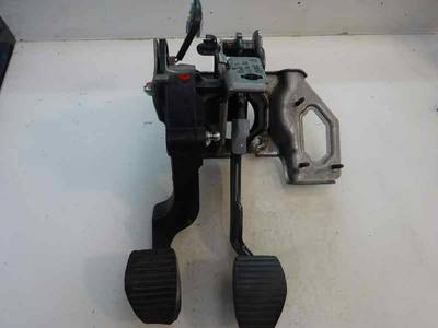 PEDAL EMBRAGUE PEUGEOT 208 2017 1.2 12V VTI (82 CV)