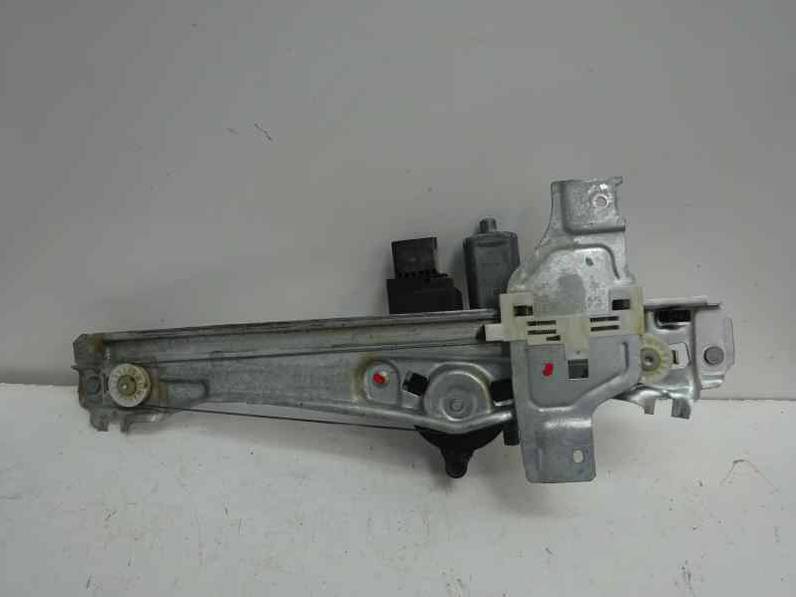 ELEVALUNAS TRASERO DERECHO PEUGEOT 2008 2017 1.6 BLUE-HDI FAP (120 CV)