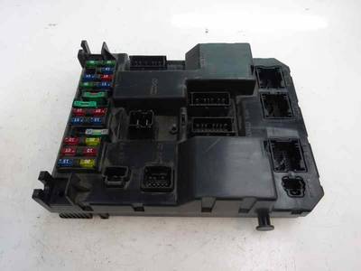CAJA RELES FUSIBLES PEUGEOT 307 2005 2.0 HDI (90 CV)