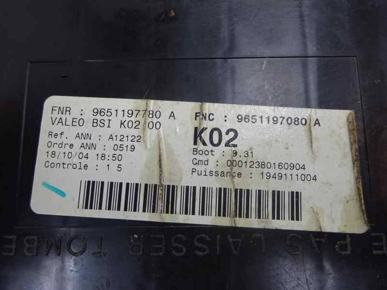 CAJA RELES FUSIBLES PEUGEOT 307 2005 2.0 HDI (90 CV)