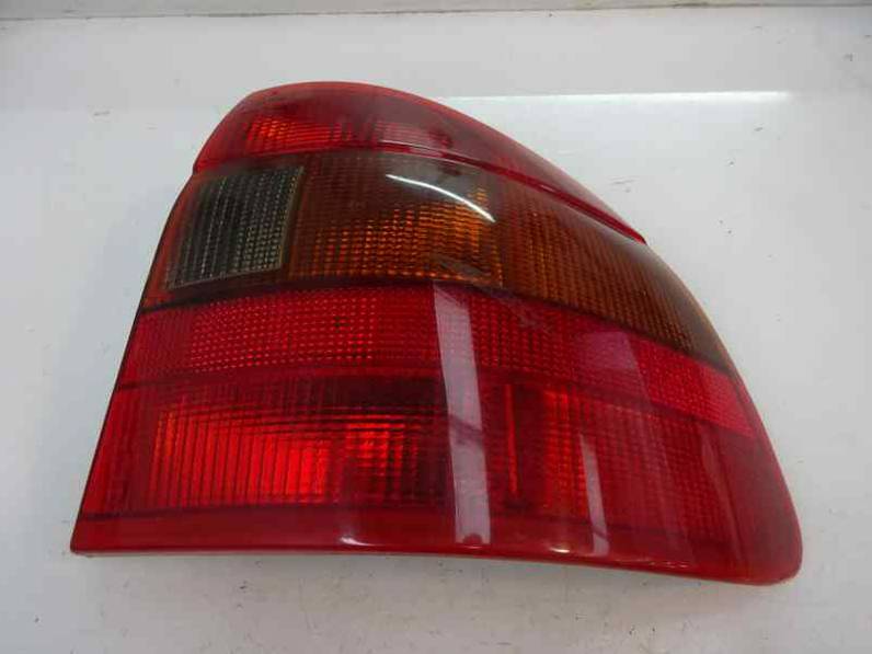 PILOTO TRASERO DERECHO OPEL ASTRA F BERLINA 1993 1.6 16V (101 CV)