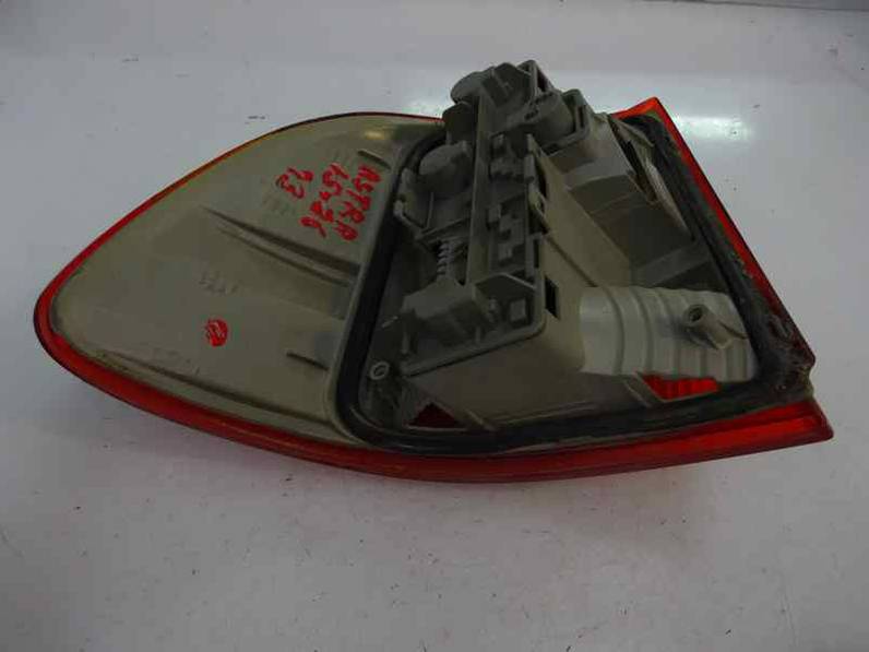 PILOTO TRASERO DERECHO OPEL ASTRA F BERLINA 1993 1.6 16V (101 CV)