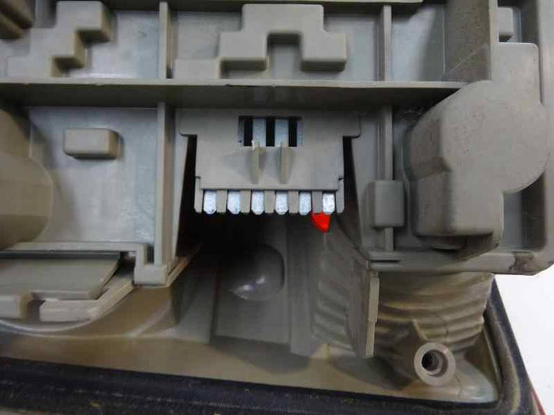 PILOTO TRASERO DERECHO OPEL ASTRA F BERLINA 1993 1.6 16V (101 CV)