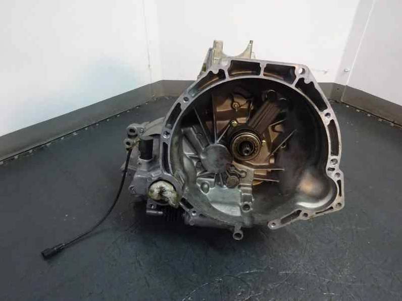 CAJA CAMBIOS FORD FIESTA BERLINA 2001 1.8 TDDI TURBODIESEL (75 CV)