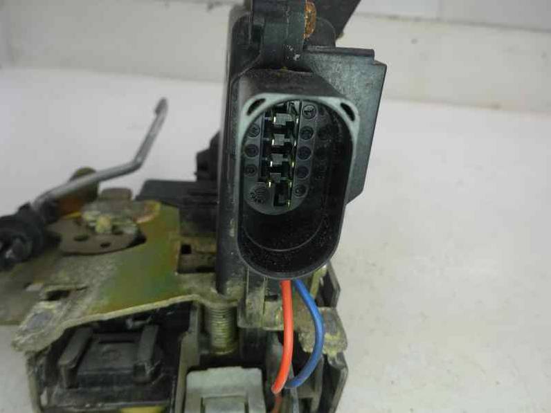 CERRADURA PUERTA DELANTERA DERECHA AUDI A6 BERLINA 2000 2.5 V6 24V TDI (180 CV)