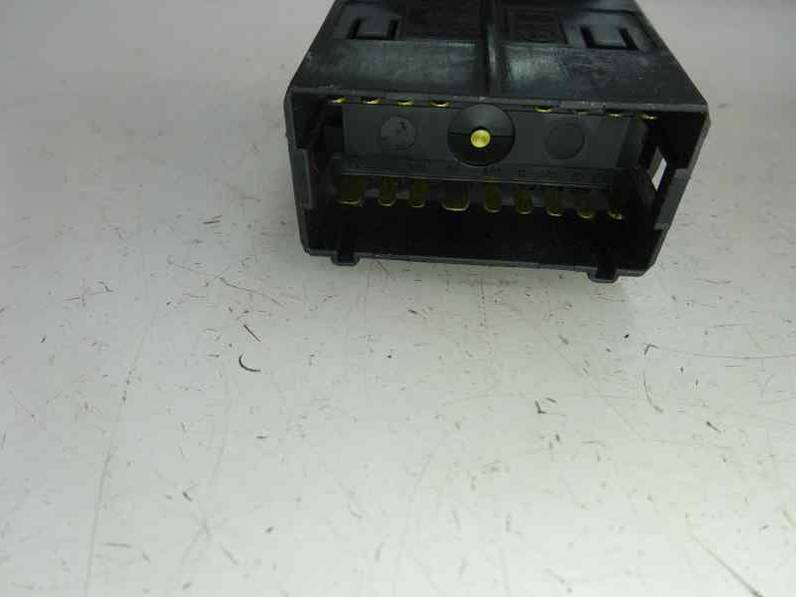 MANDO LUCES AUDI A6 BERLINA 2000 2.5 V6 24V TDI (180 CV)