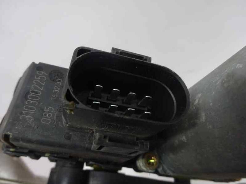 ELEVALUNAS TRASERO IZQUIERDO AUDI A6 BERLINA 2000 2.5 V6 24V TDI (180 CV)