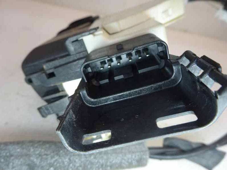 CERRADURA PUERTA DELANTERA IZQUIERDA CITROEN C5 BERLINA 2008 2.0 HDI FAP (136 CV)