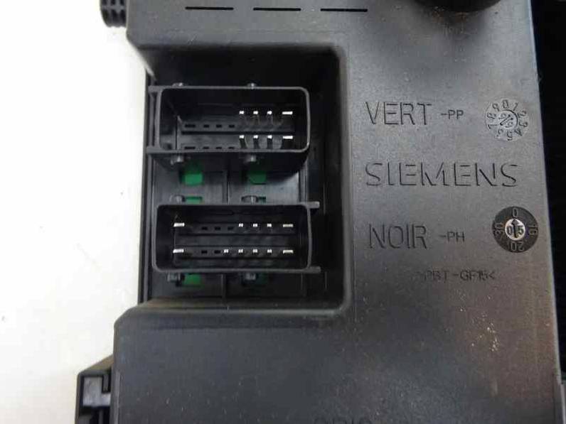 CAJA RELES FUSIBLES PEUGEOT 206 BERLINA 1999 1.9 D (69 CV)