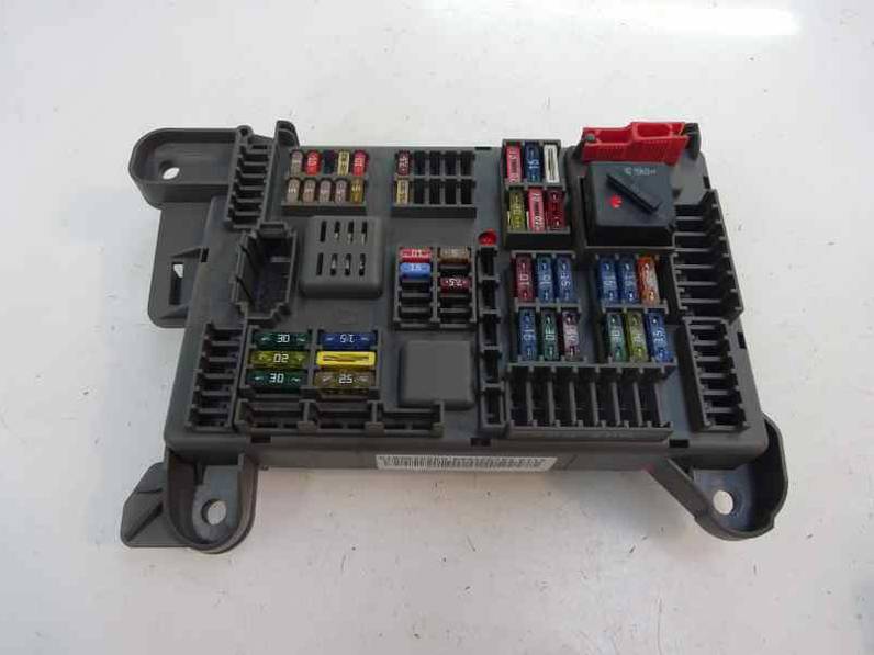 CAJA RELES FUSIBLES BMW X6 2008 3.0 TURBODIESEL (286 CV)