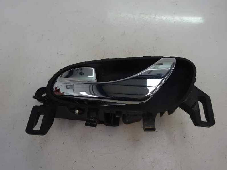 MANETA INTERIOR TRASERA IZQUIERDA NISSAN QASHQAI 2021 1.3 16V (140 CV)