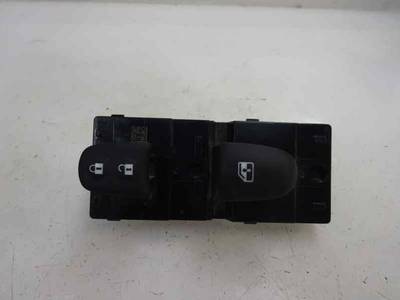 MANDO ELEVALUNAS DELANTERO DERECHO NISSAN QASHQAI 2021 1.3 16V (140 CV)