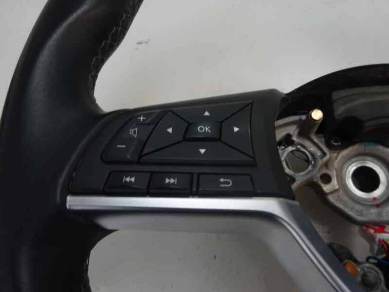 VOLANTE NISSAN QASHQAI 2021 1.3 16V (140 CV)