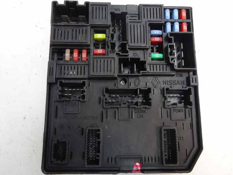 CAJA RELES FUSIBLES NISSAN QASHQAI 2021 1.3 16V (140 CV)