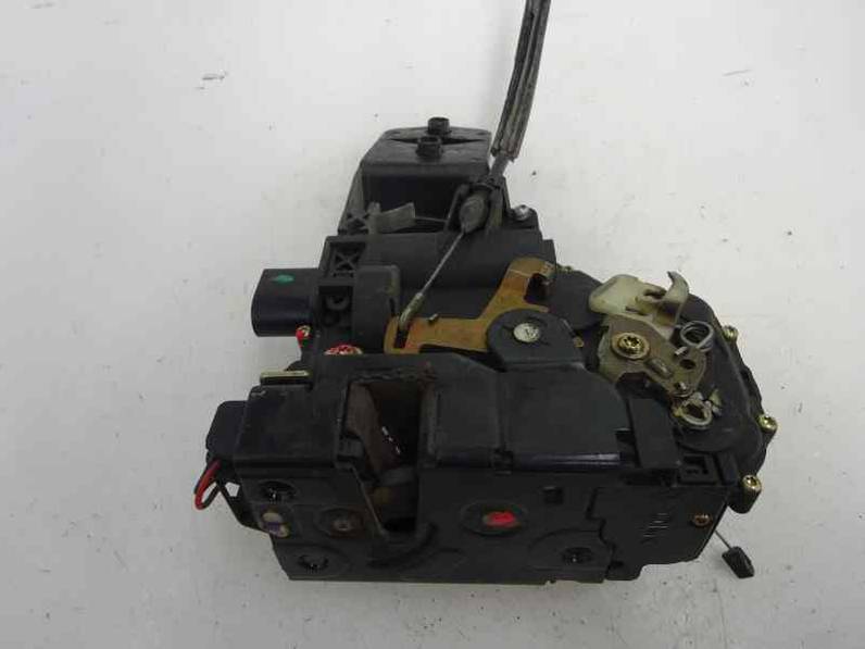 CERRADURA PUERTA DELANTERA DERECHA VOLKSWAGEN PASSAT BERLINA 2000 1.9 TDI (90 CV)