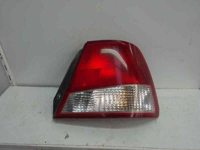 PILOTO TRASERO DERECHO HYUNDAI ACCENT 2001 1.3 (86 CV)
