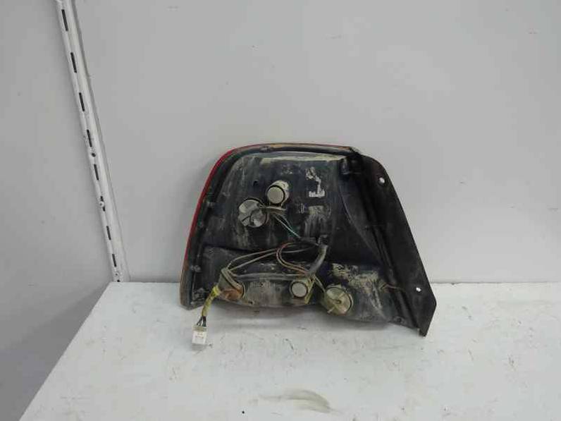 PILOTO TRASERO DERECHO HYUNDAI ACCENT 2001 1.3 (86 CV)