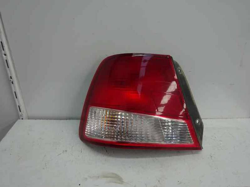 PILOTO TRASERO IZQUIERDO HYUNDAI ACCENT 2001 1.3 (86 CV)
