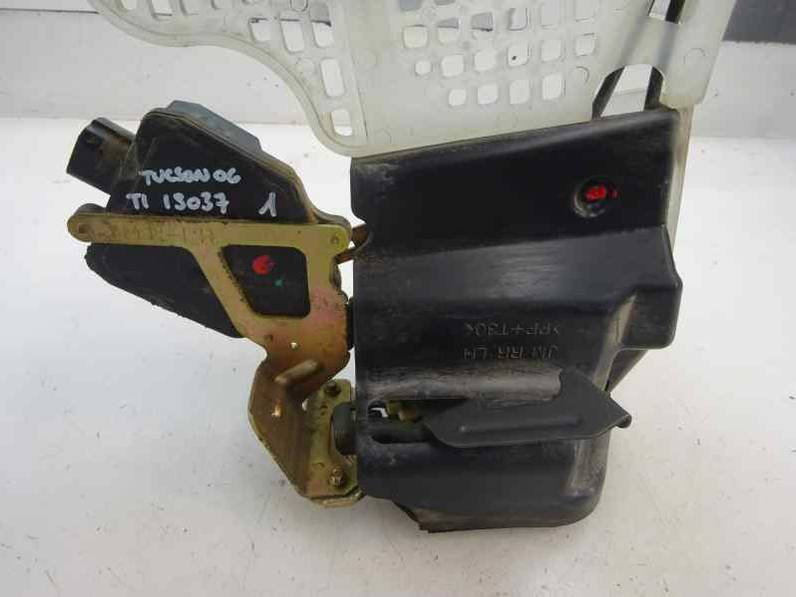 CERRADURA PUERTA TRASERA IZQUIERDA HYUNDAI TUCSON 2006 2.0 (141 CV)