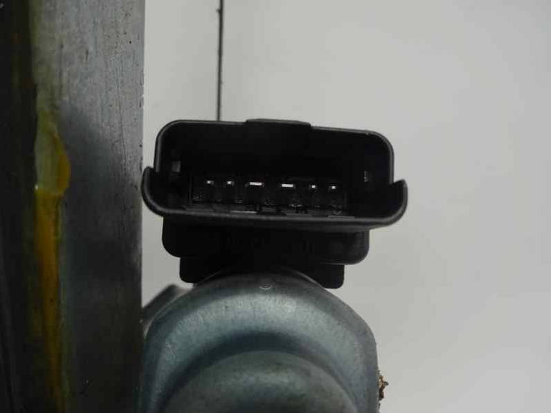 ELEVALUNAS DELANTERO DERECHO RENAULT SCENIC II 2005 1.9 DCI D (131 CV)